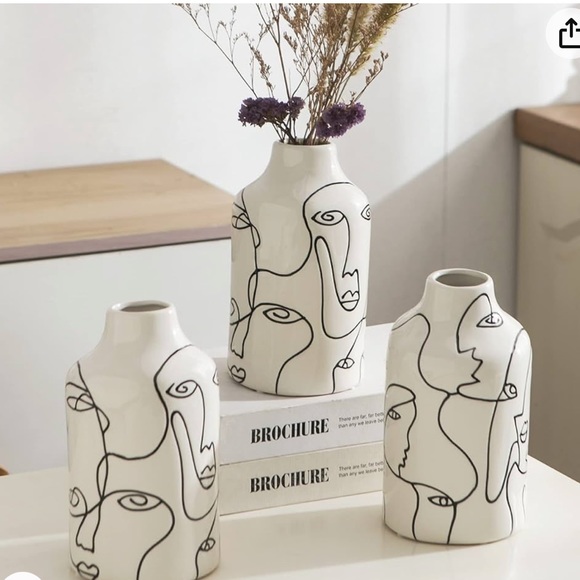 beautiful vase  picasso vase new in packaging - Picture 9 of 10